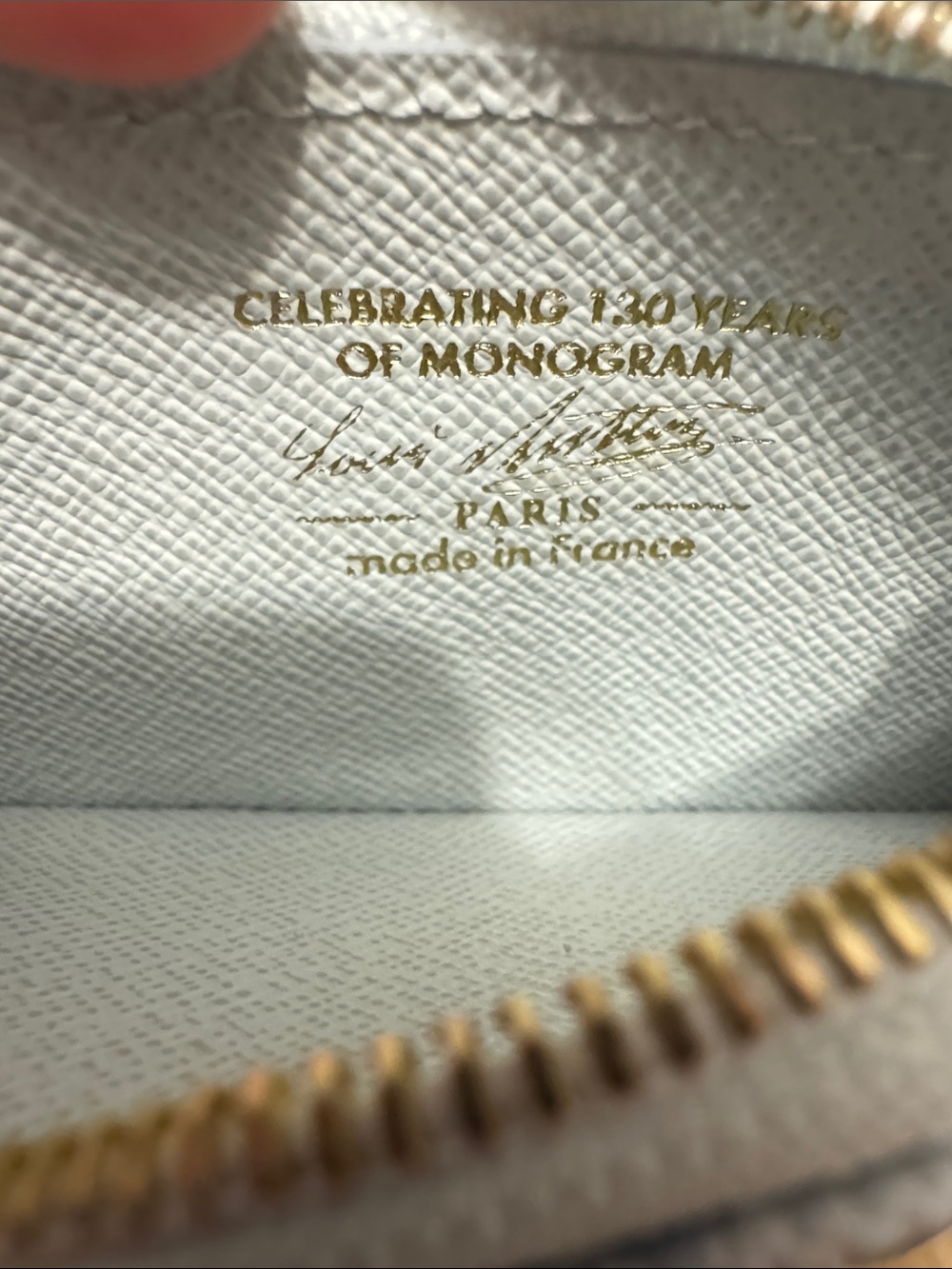 Louis Vuitton Key Pouch - Picture 6 of 7